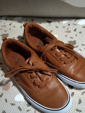 Kids Brown Casual Lace-Up Sneakers Art Class Size 2
